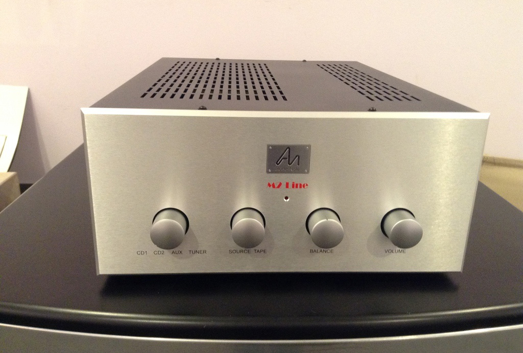 Audio note M2 - Pre-amplifiers