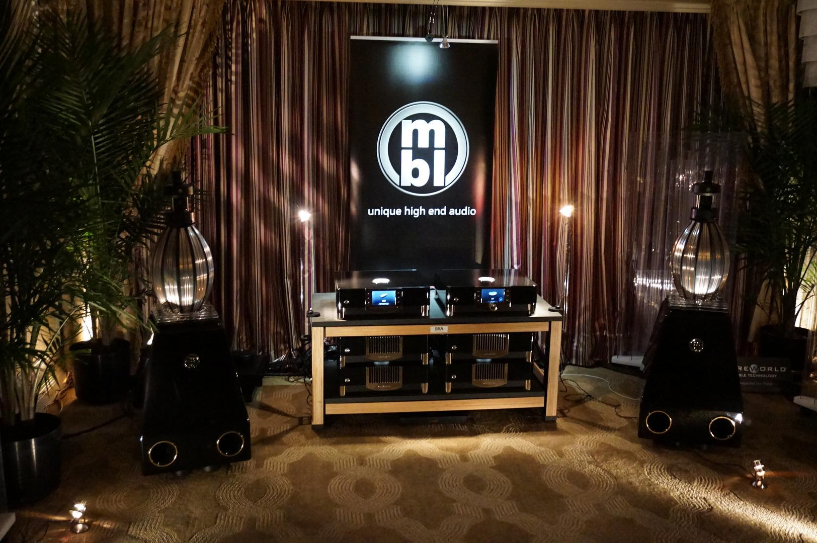 CHRIS MARTENS’ BEST OF CES 2017: TRADITIONAL TWO-CHANNEL AUDIO